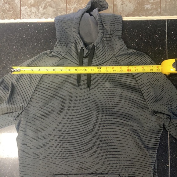 Nike dri fit hoodie - Picture 3 of 3